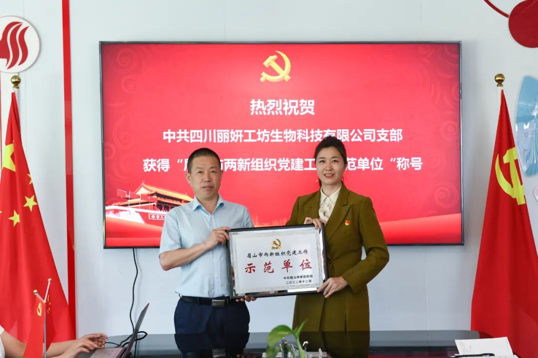 1687846914156989.jpg 640 (1).jpg